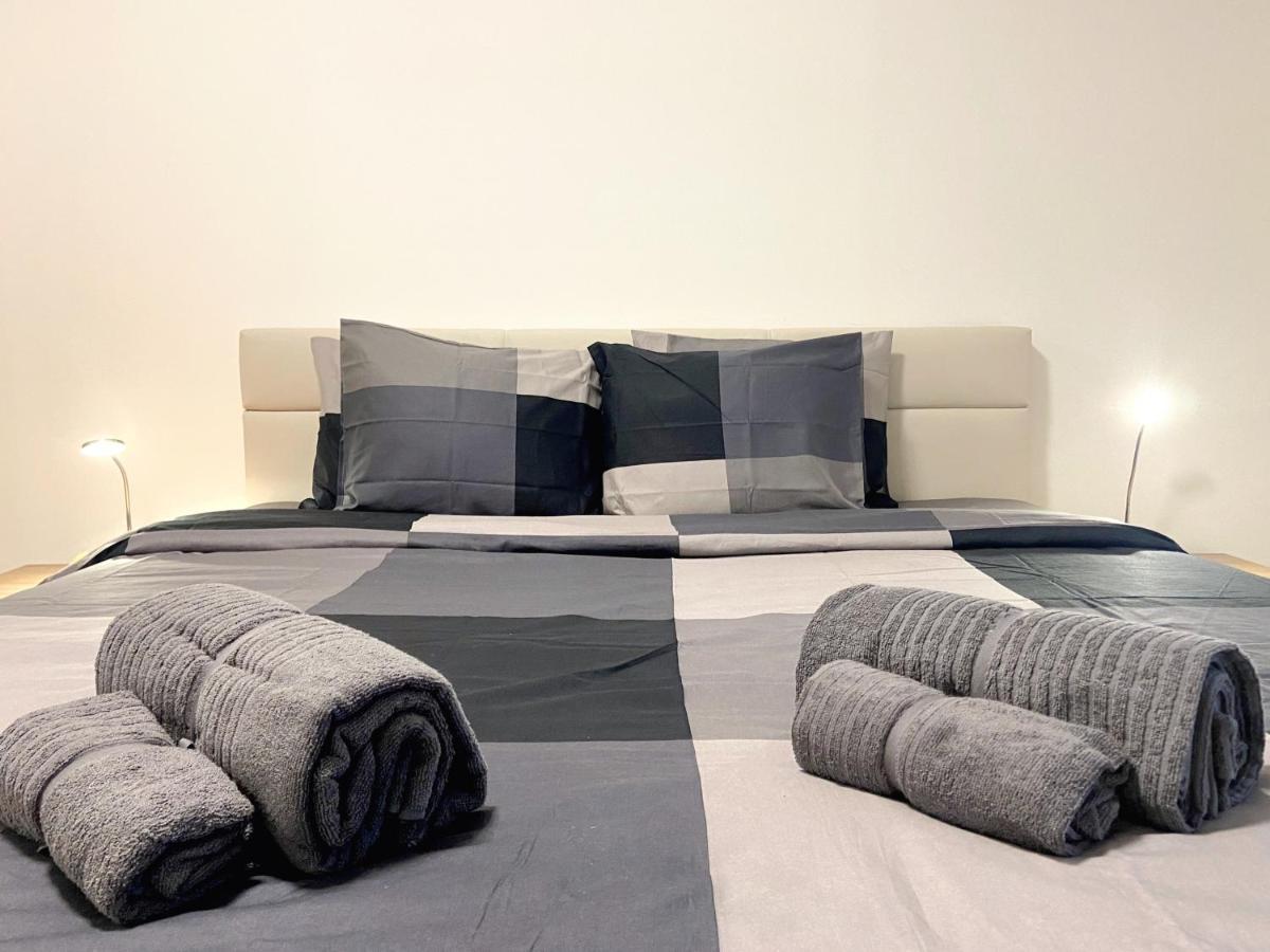 Near Lake Spacious & Furnished Beautiful Apartment Vienna Esterno foto